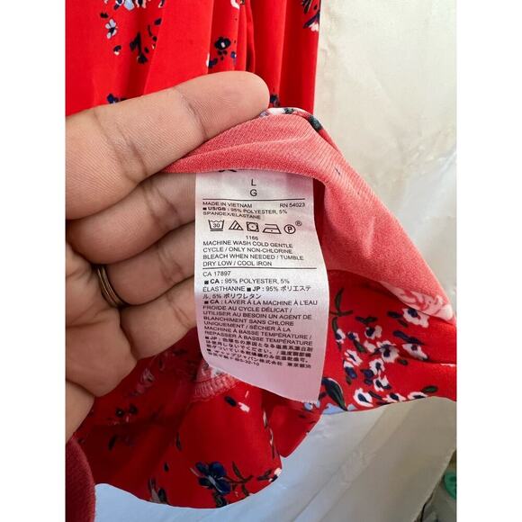 Banana Republic Red Floral Long Sleeve Blouse Size Large - Picture 4 of 5